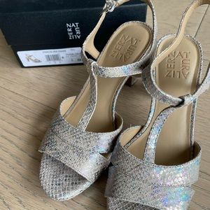 Naturalizer women’s heels